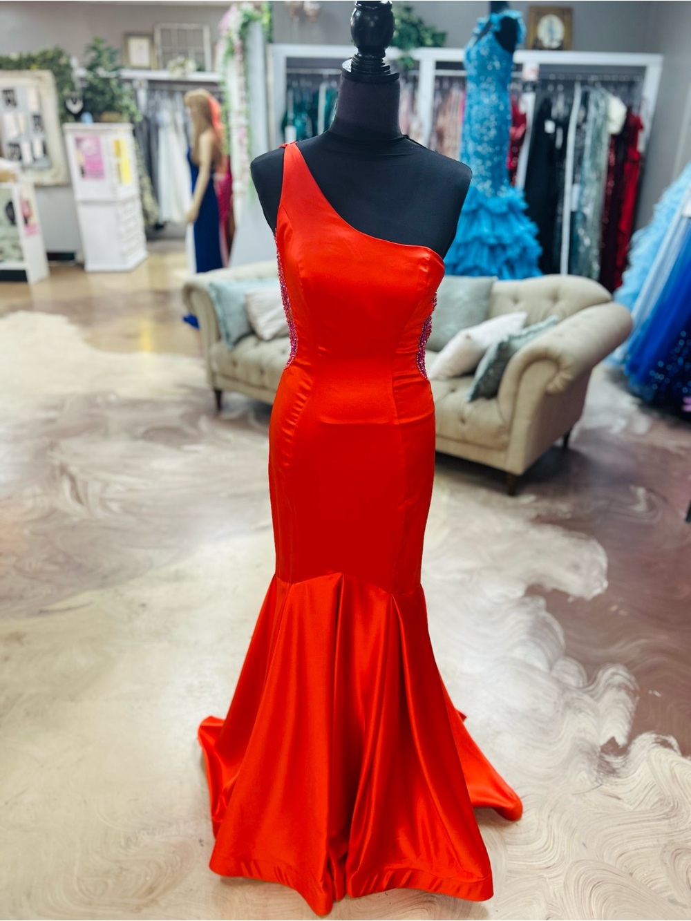 Scarlet One-Shoulder Mermaid Evening Gown